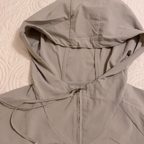 GapBody packable jacket - Picture 3 of 5